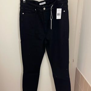 Good American Good Waist Black Jeans Side Triangle